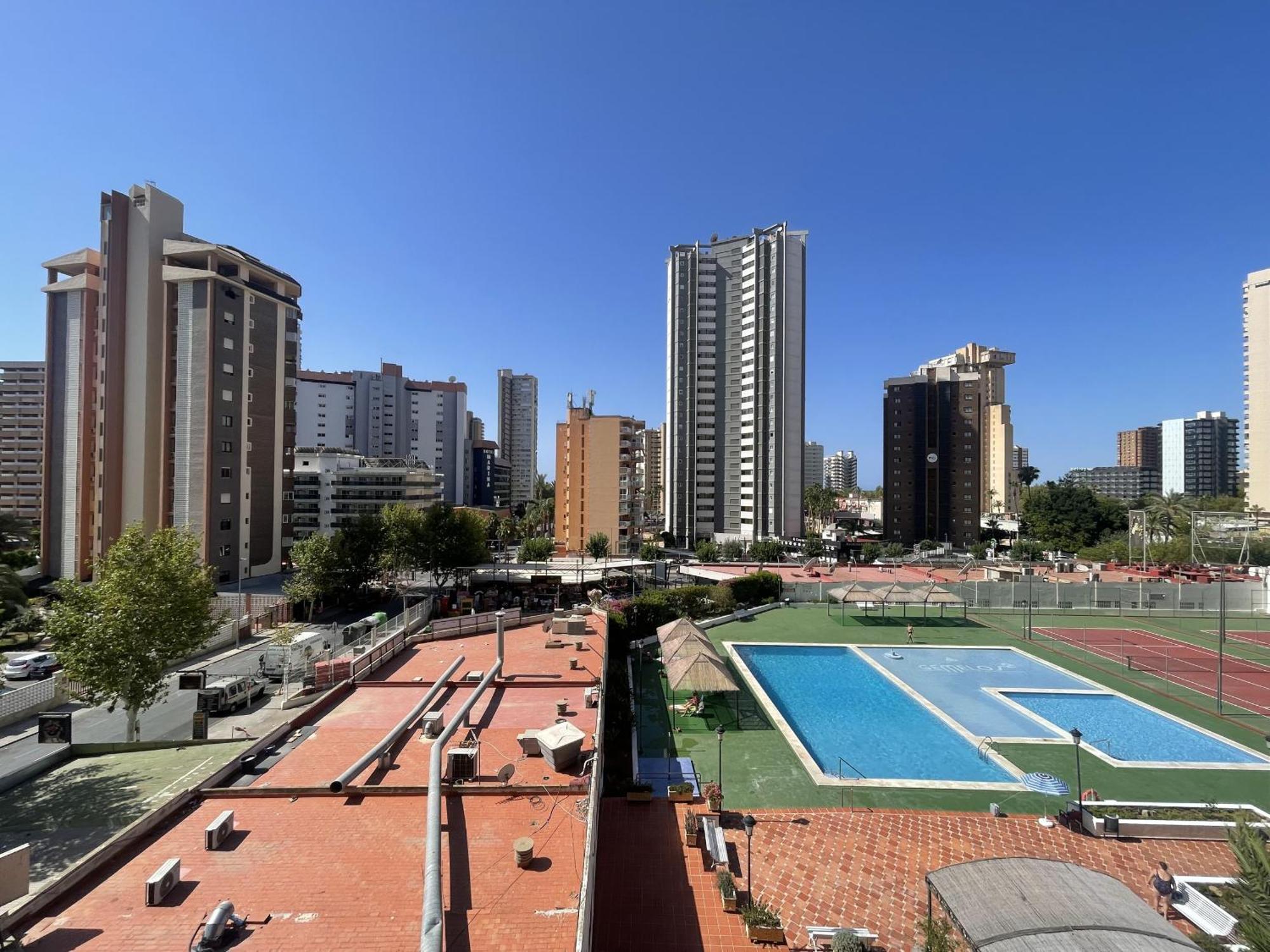 Gemelos 2 Levante Beach Бенидорм Екстериор снимка